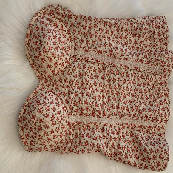 Jessica Simpson Top - Picture 3 of 3